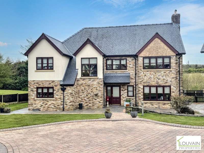 6 Bedrooms Detached House for sale in Merthyr Road, Tredegar, NP22