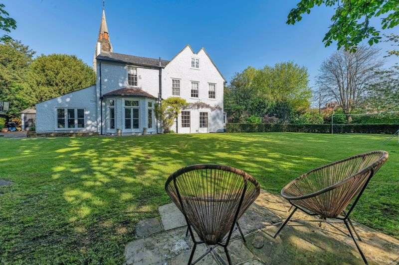 7 Bedrooms Property for sale in St Andrews Street, Hertford, SG14