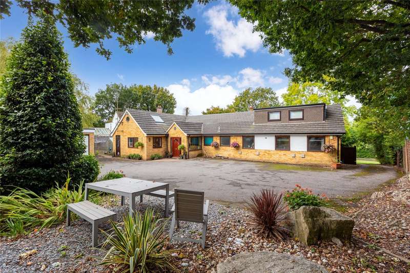 6 Bedrooms House for sale in Broadway Road, Windlesham, Surrey, GU20