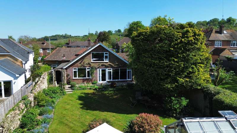 4 Bedrooms Detached House for rent in Forest Dale Road, Marlborough, SN8