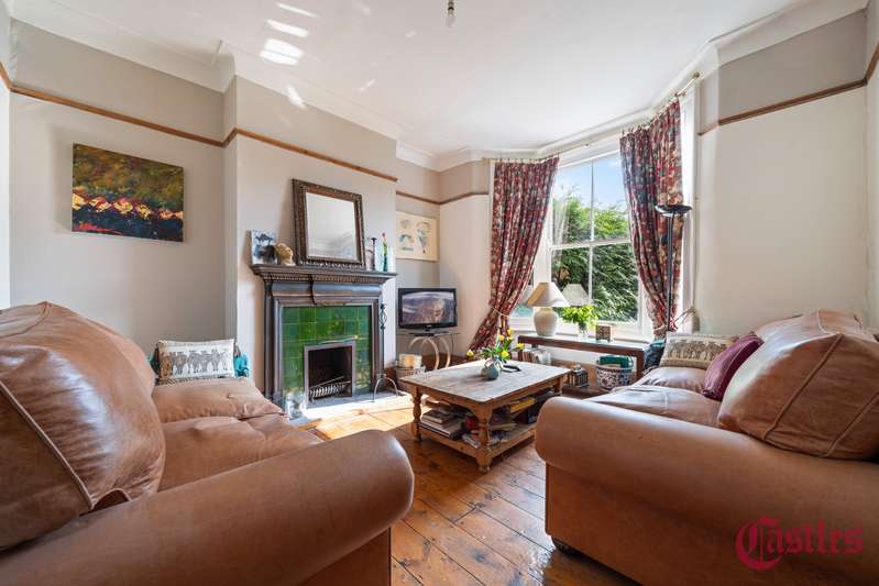 3 Bedrooms Property for sale in Park Road, N8