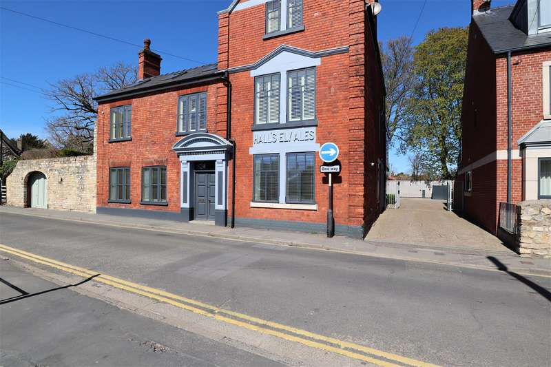 Properties for Sale in Lincoln, Langworthgate Lincoln Lincolnshire