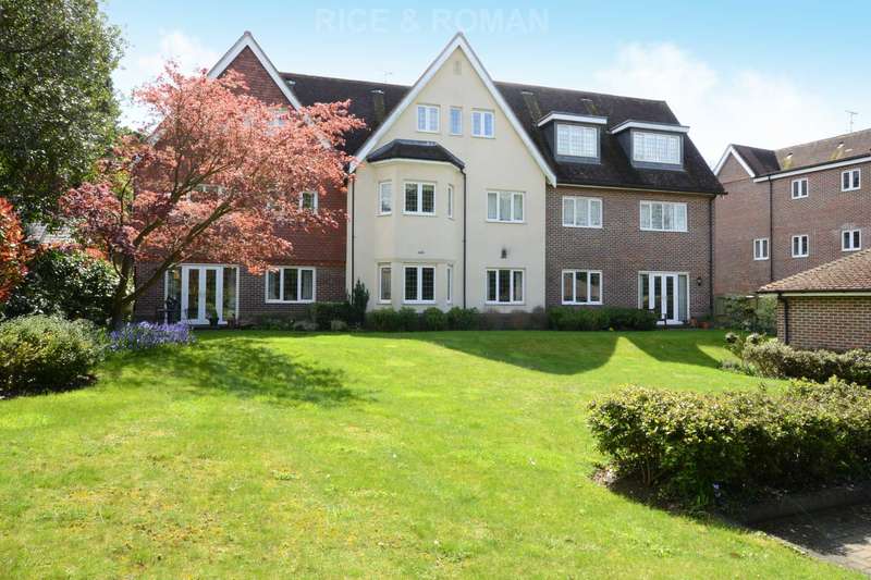 Properties for Sale in Leatherhead, Linden Gardens Leatherhead Surrey