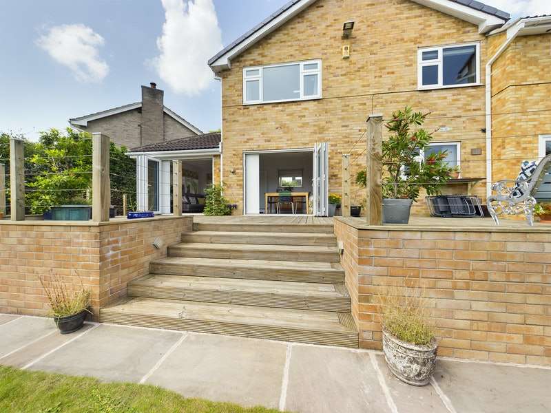 Property for Sale in Mallinson Oval, Harrogate, North Yorkshire, Hg2