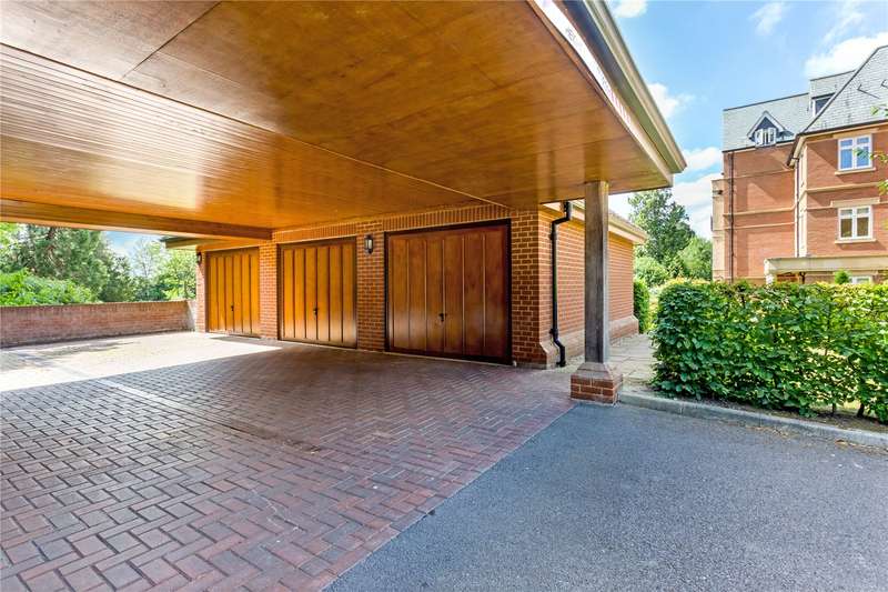 Property for Sale in Woodgate Manor, Swaylands, Penshurst, Kent, Tn11