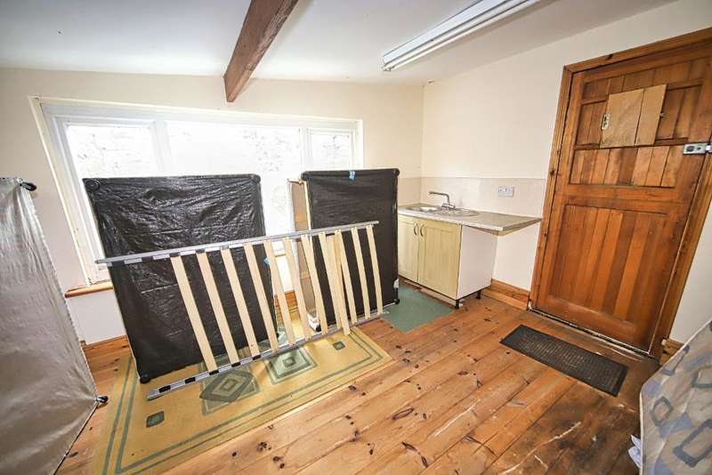 Property for Sale in London Road, Chatteris, Cambs, Pe16