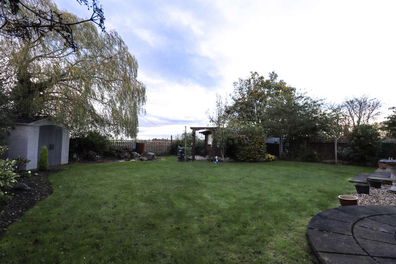 Property for Sale in Roxby, Dn15