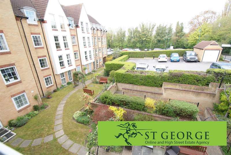 Properties for Sale in Rayleigh, London Road Rayleigh Essex