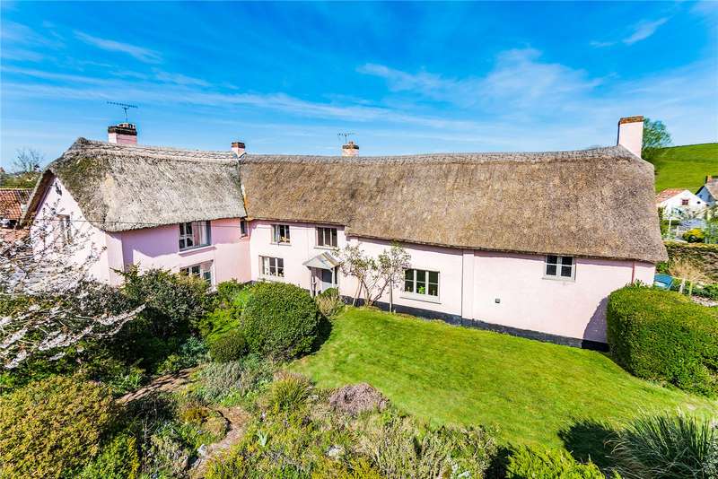 Properties for Sale in Cullompton, Ex15