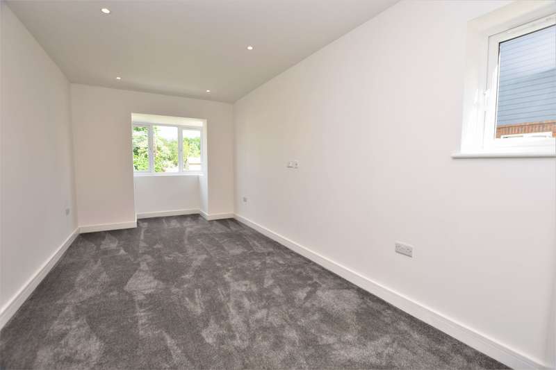 Property for Sale in Mathews Court, Warehorne Road, Tn26