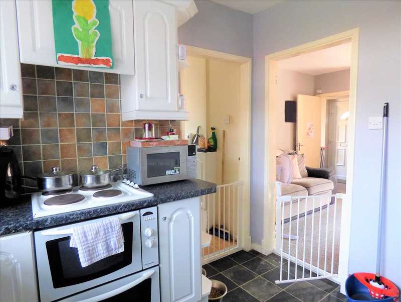 Property for Sale in Buildwas Close, Bloxwich, Walsall, Walsall, Ws3