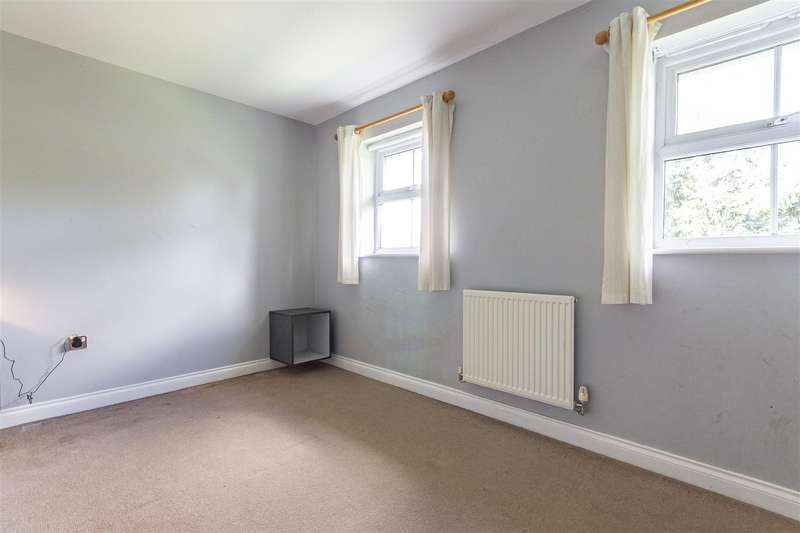 Property for Sale in Wilden Croft, Brimington, Chesterfield, S43