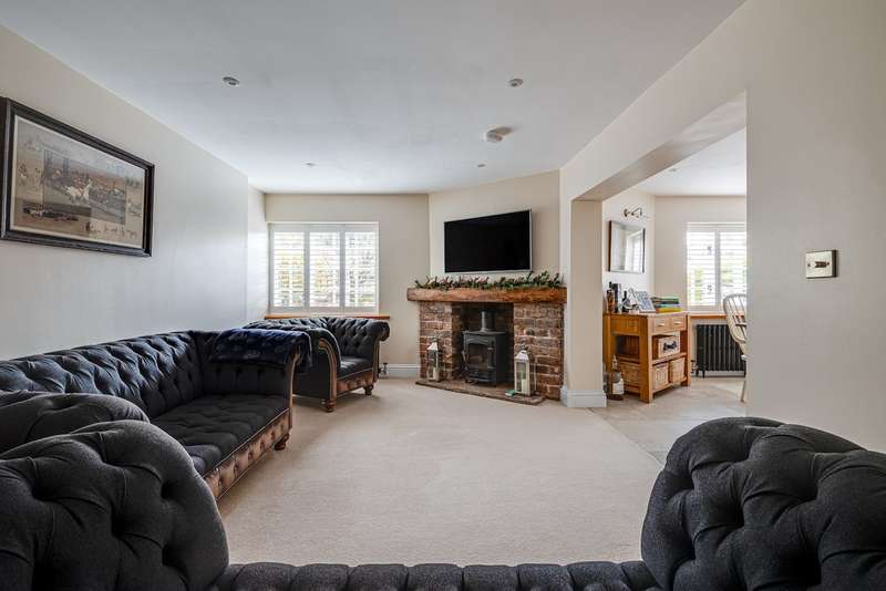 Property for Sale in Little Heath Road, Christleton, Ch3