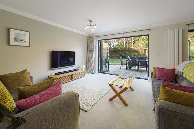 Property for Sale in Magnolia Drive, Chartham, Chartham, Ct4