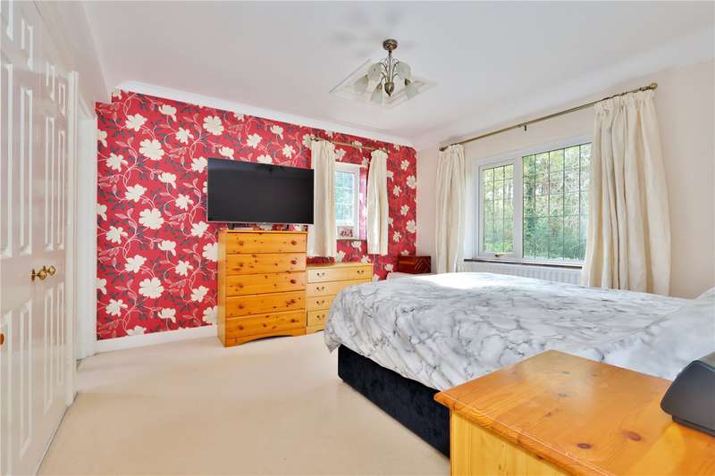 Property for Sale in Cheapside, Horsell, Woking, Surrey, Gu21