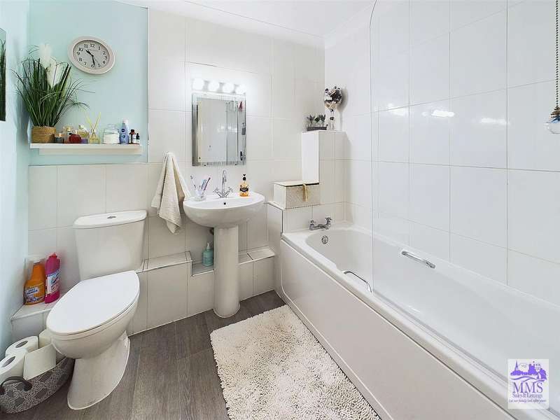 Property for Sale in Hastings Road, Maidstone, Me15