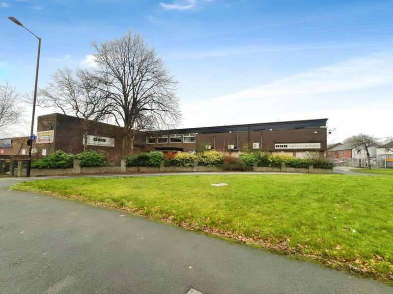  Apartment Flat for sale in Lord Street South, Leigh, WN7