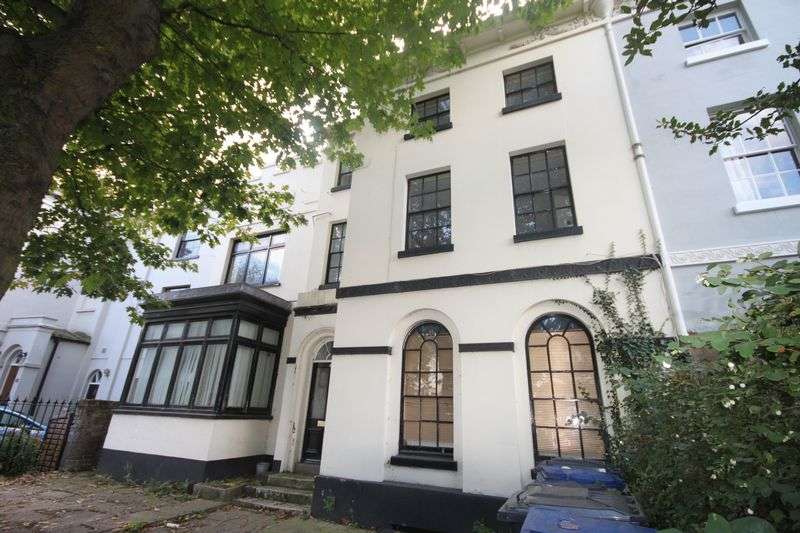 5 Bedrooms Property for sale in North Road, Hertford, Herts, SG14