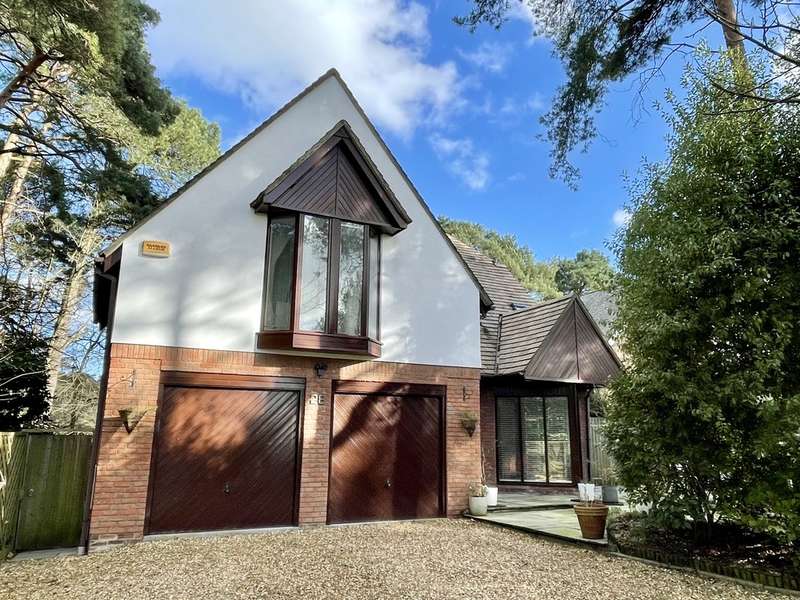 4 Bedrooms Detached House for sale in Ridgeway, Broadstone, BH18