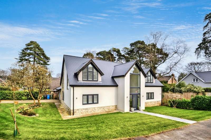 5 Bedrooms Detached House for sale in Broadstone, BH18