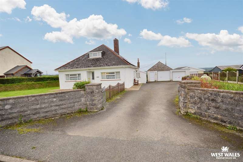 4 Bedrooms Detached Bungalow for sale in Login, SA34