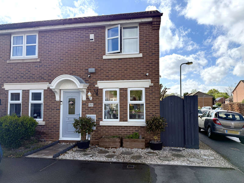 2 Bedrooms End Of Terrace House for sale in Sambourne Drive, Shard End, B34