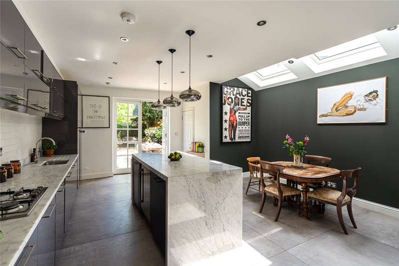 5 Bedrooms House for sale in Romola Road, London, SE24