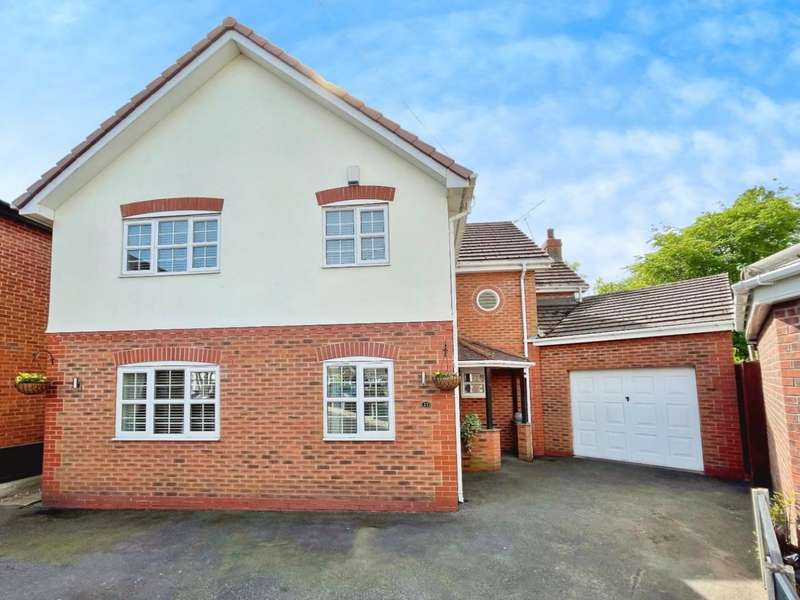 5 Bedrooms Property for sale in Castle Drive, Whitby, Ellesmere, CH65