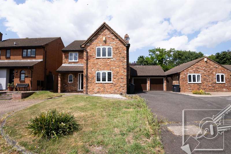 4 Bedrooms House for sale in The Turnstones, Gravesend, DA12