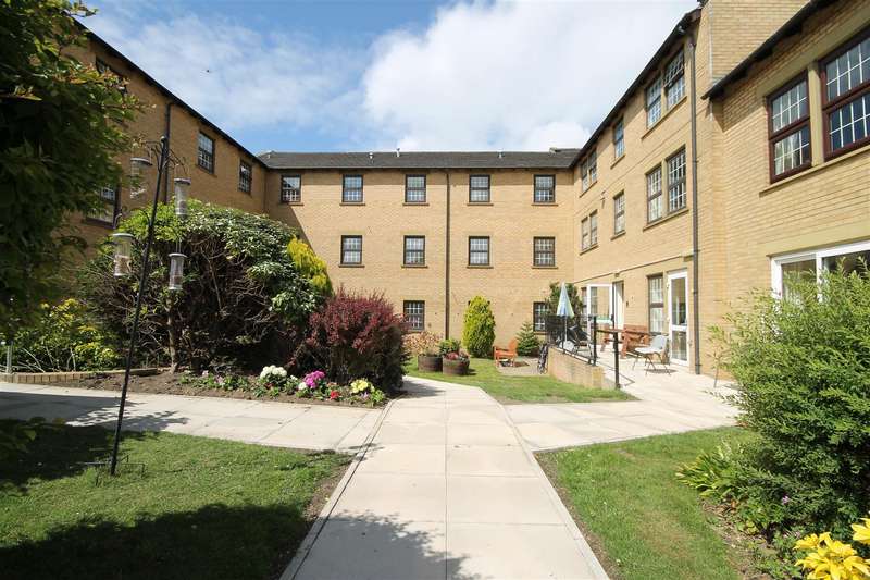 2 Bedrooms Retirement Property