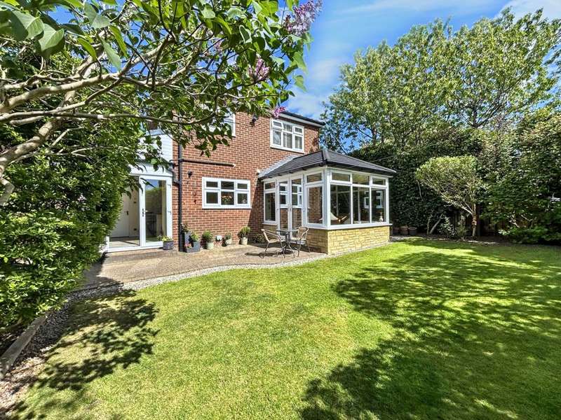 3 Bedrooms Detached House for sale in Bed Detached House To Buy In, NE16