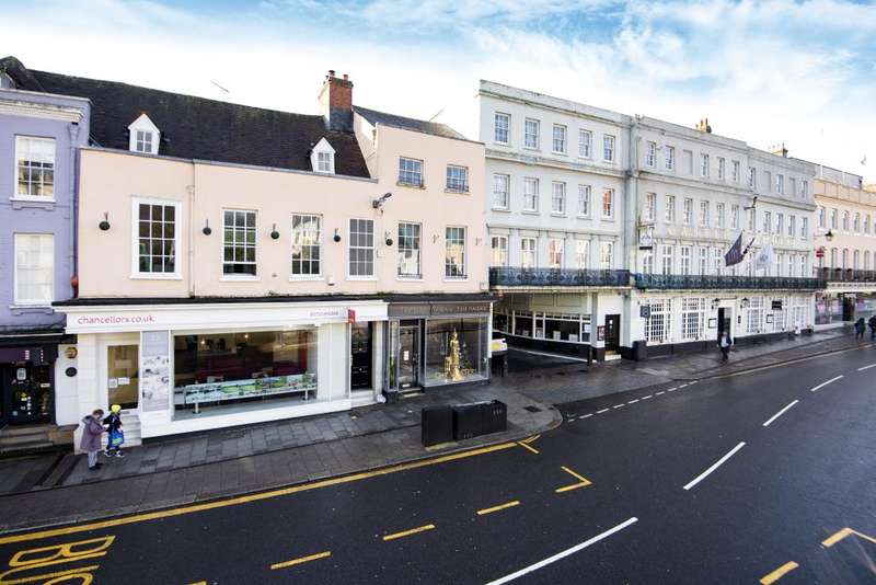 Properties for Sale in Windsor, Chapter Mews Windsor Berkshire