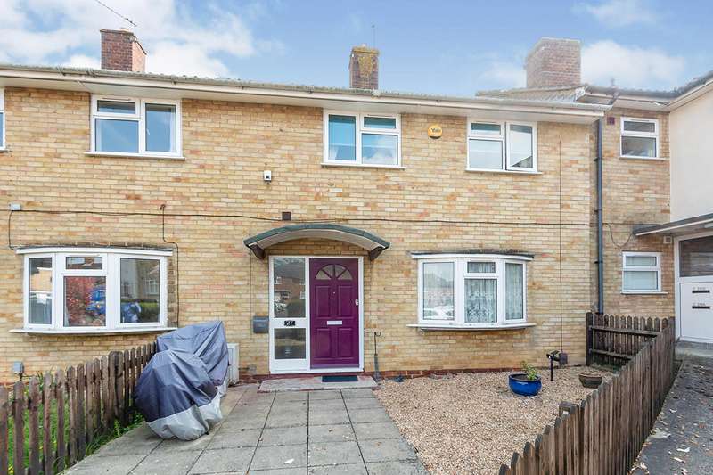 Property for Sale in Bolton Crescent, Basingstoke, Hampshire, Rg22