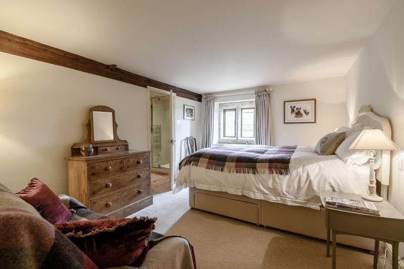 Property for Sale in Shipton Oliffe, Cheltenham, Gl54