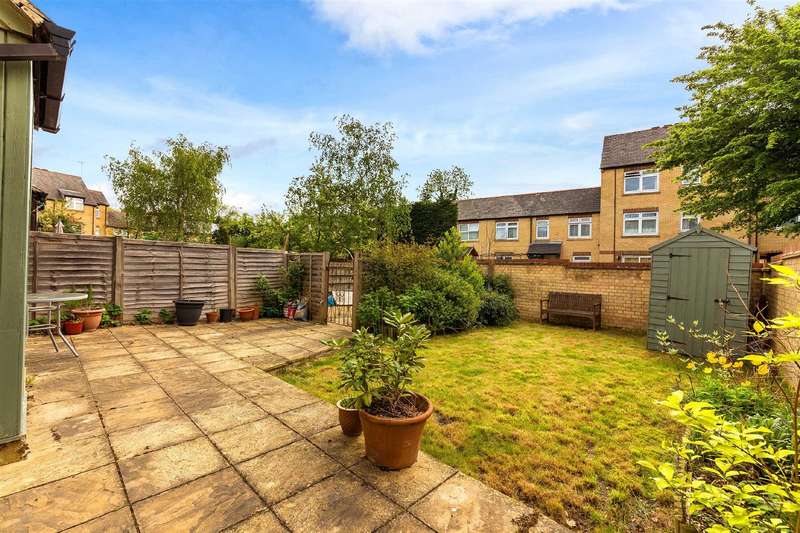 Property for Sale in Crossbrook, Ellenbrook, Hatfield, Al10