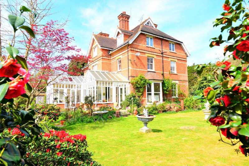 Properties for Sale in Ascot, Cheapside Ascot Berkshire