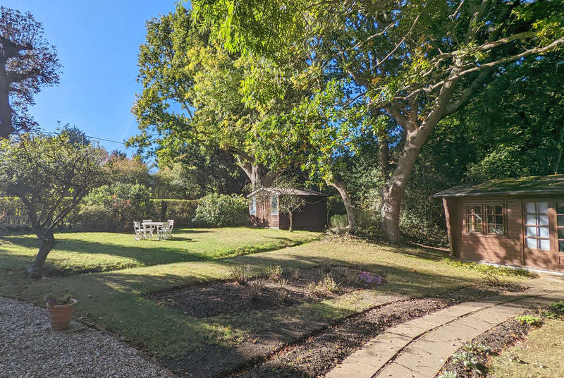 Property for Sale in Ridgeway Lane, Lymington, Hampshire, So41