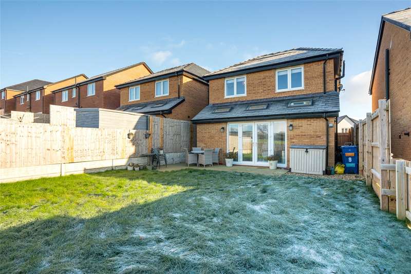 Property for Sale in Cae Capel, Bontnewydd, Caernarfon, Gwynedd, Ll55