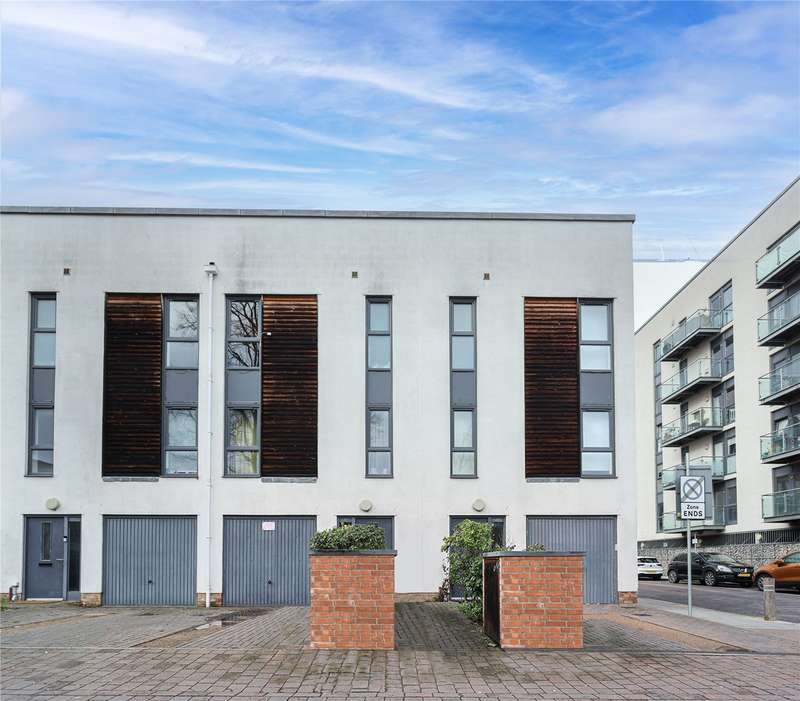 Properties for Sale in Dagenham, Dagenham Essex