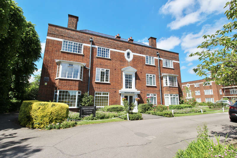 Property for Sale in Finchley Court, Ballards Lane, N3