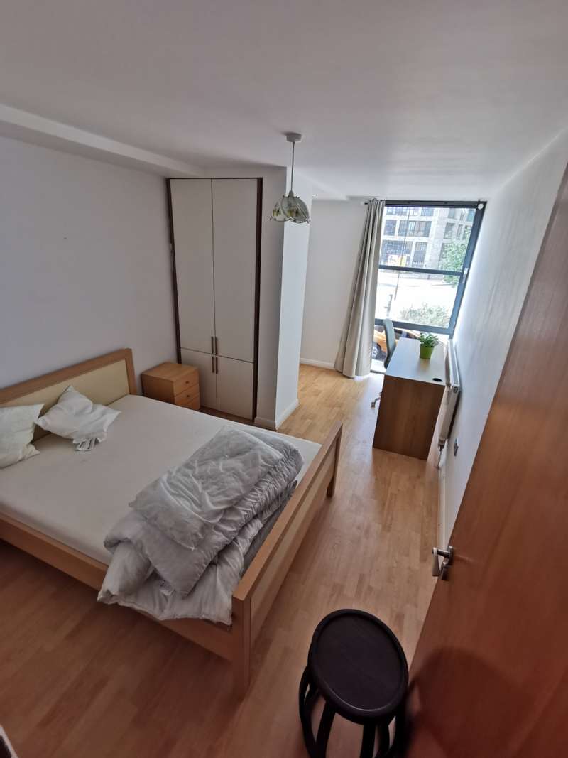 Property to rent in Lanesborough Court, Fanshaw Street, N1