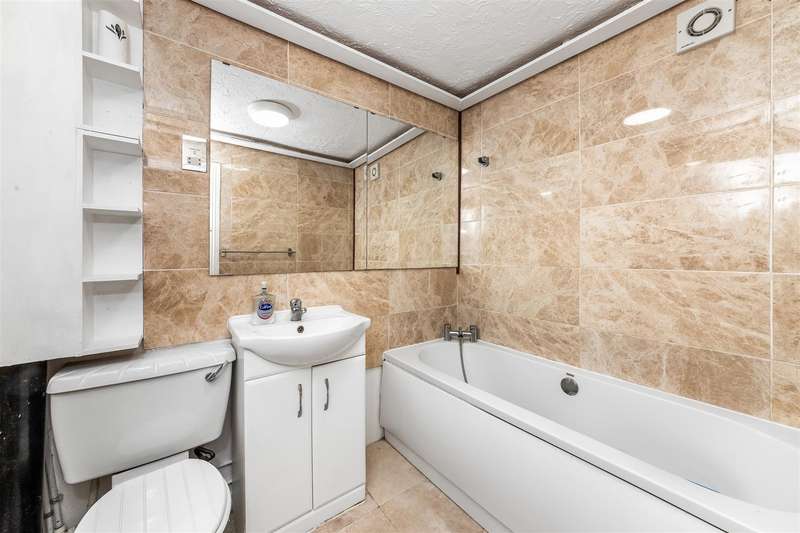 Property for Sale in Cromwell Road, Caterham, Cr3