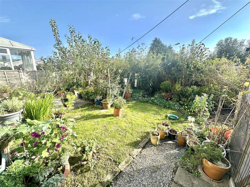 Property for Sale in Trenarren View, St. Austell, Pl25