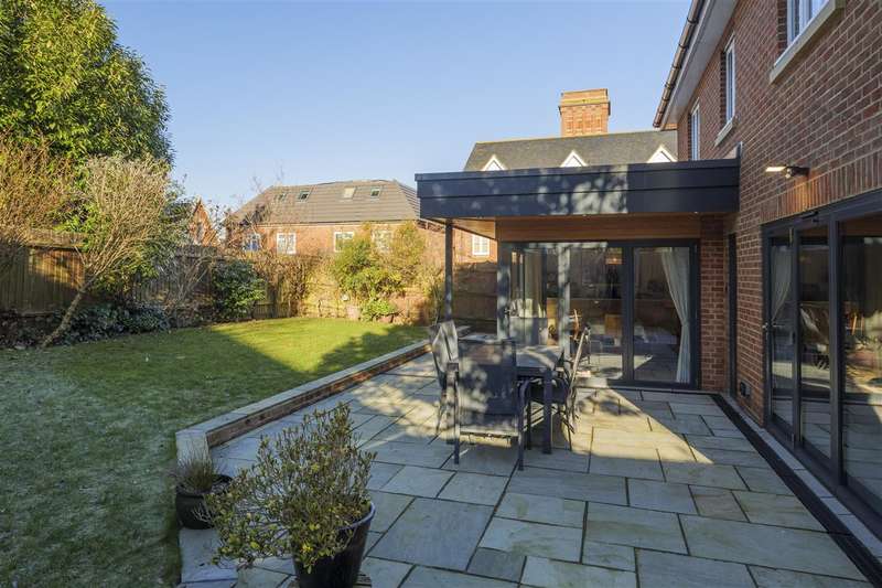 Property for Sale in Magnolia Drive, Chartham, Chartham, Ct4