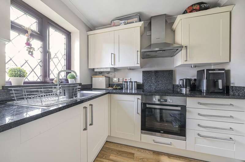 Property for Sale in Whipley Close, Burpham, Guildford, Surrey, Gu4