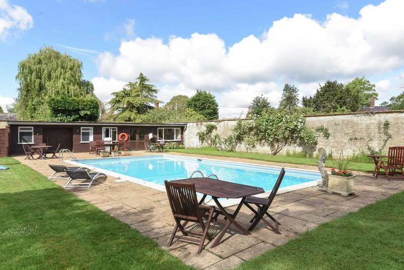 Property for Sale in Stratton Audley Manor, Oxfordshire, Ox27