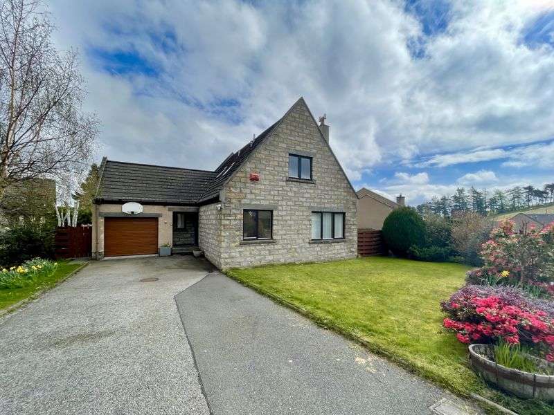 4 Bedrooms Property for sale in Fraser Road, Alford, AB33