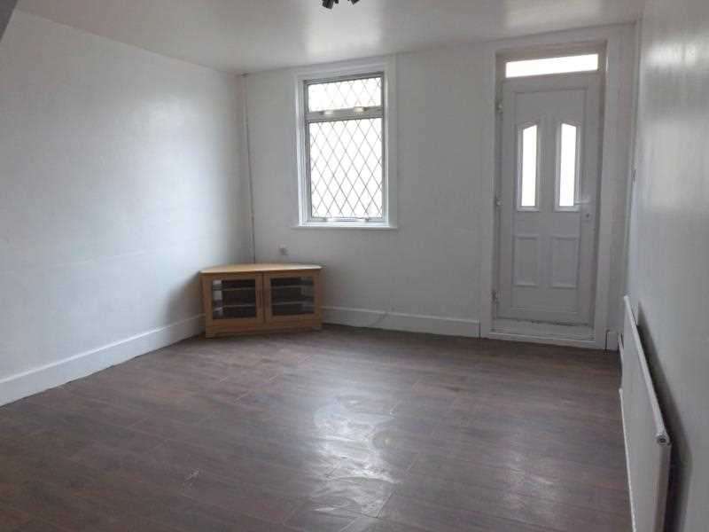 Property for Sale in Rhodes Cottages, Clowne, Chesterfield, S43