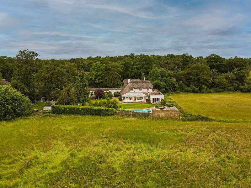 Property for Sale in Stoke Wood Stoke Poges, Buckinghamshire, Sl2