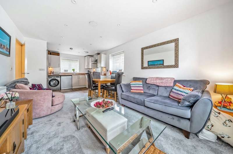 Property for Sale in Raynham Close, Burpham, Guildford, Surrey, Gu4